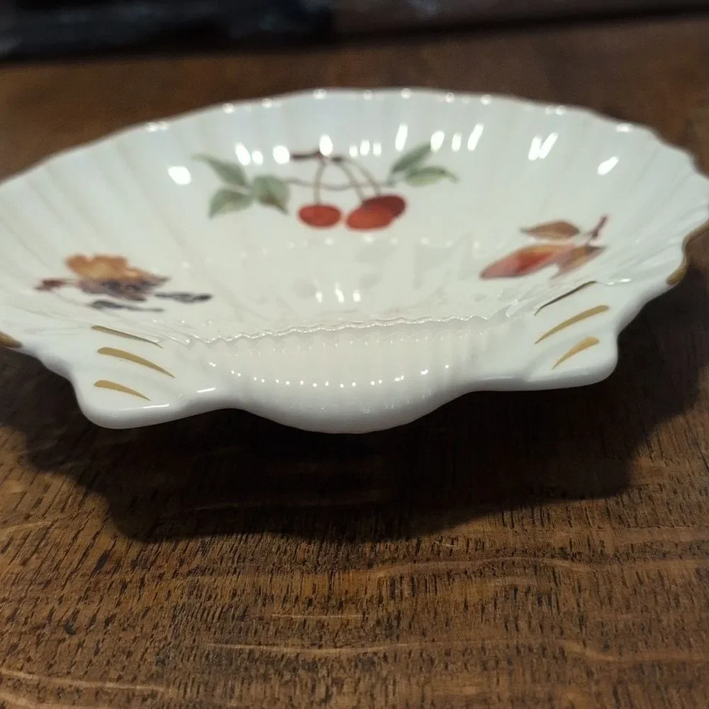 Royal Worcester vintage royal